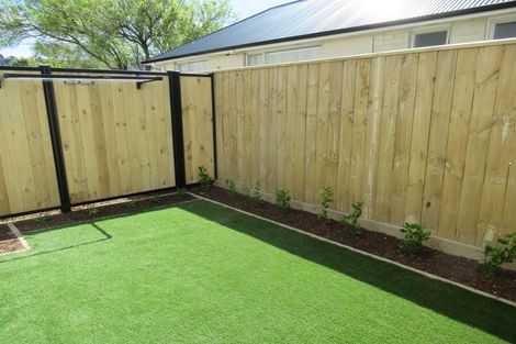 Photo of property in 3/3 Johnston Grove, Taita, Lower Hutt, 5011