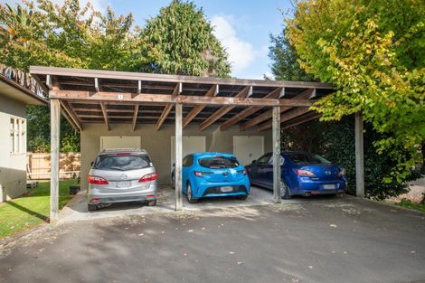 Photo of property in 2/281 Park Road, Hokowhitu, Palmerston North, 4410