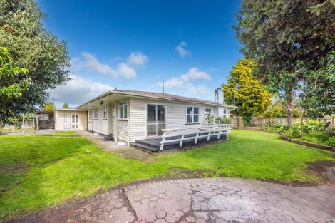 Photo of property in 16 Thornton Place, Melville, Hamilton, 3206