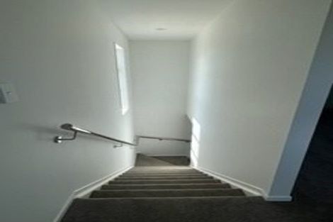 Photo of property in 3 Matukutureia Lane, Manurewa, Auckland, 2102