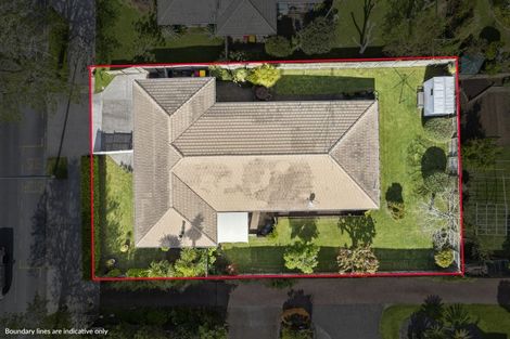 Photo of property in 176 Millhouse Drive, Golflands, Auckland, 2013