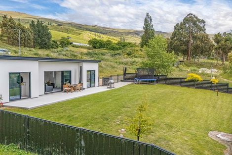 Photo of property in 46 Selkirk Street, Roxburgh, 9500