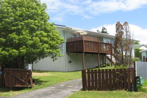 Photo of property in 46 Moncrieff Avenue, Clendon Park, Auckland, 2103