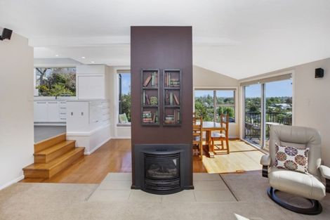Photo of property in 13 Roseneath Place, Cashmere, Christchurch, 8022