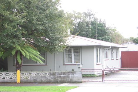 Photo of property in 123 Pahiatua Street, Hokowhitu, Palmerston North, 4410