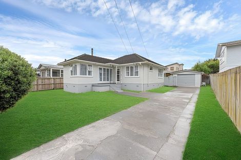 Photo of property in 65 Greenmeadows Avenue, Manurewa East, Auckland, 2102