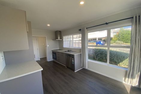 Photo of property in 1/60 Bruce Road, Glenfield, Auckland, 0629