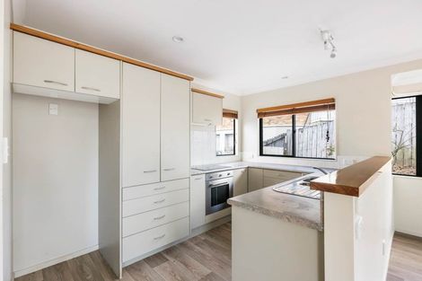 Photo of property in 8a Stembridge Avenue, Pukekohe, 2120