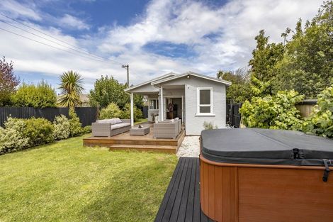 Photo of property in 12a Cradock Street, South New Brighton, Christchurch, 8062