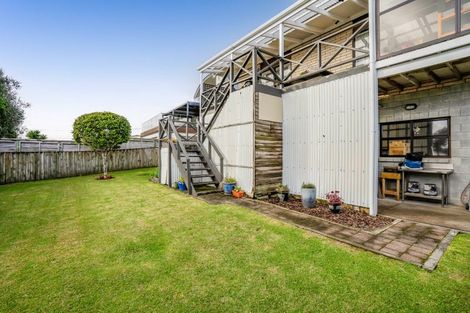 Photo of property in 8b Squire Place, Blagdon, New Plymouth, 4310