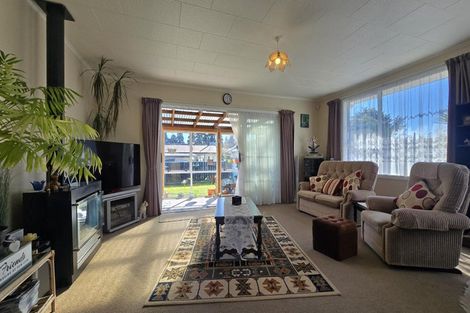 Photo of property in 16 Lancaster Crescent, Tokoroa, 3420