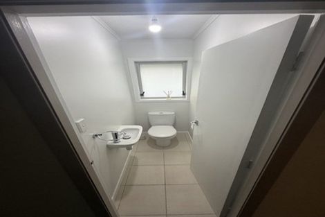 Photo of property in 282 Dowse Drive, Maungaraki, Lower Hutt, 5010