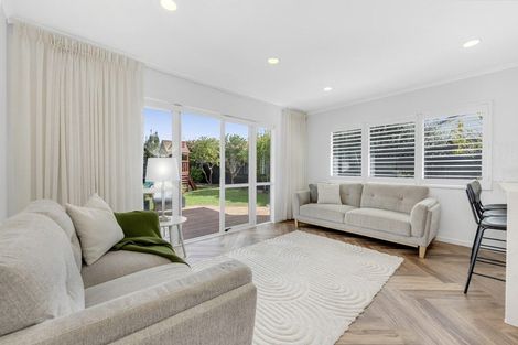 Photo of property in 3 Covina Place, Somerville, Auckland, 2014