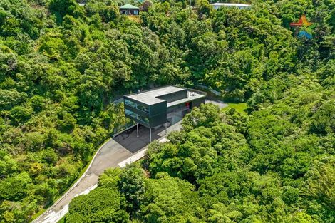 Photo of property in 18 Korokoro Road, Korokoro, Lower Hutt, 5012