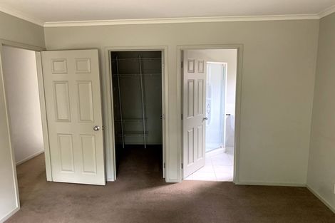 Photo of property in 2/17 Kennedy Avenue, Forrest Hill, Auckland, 0620