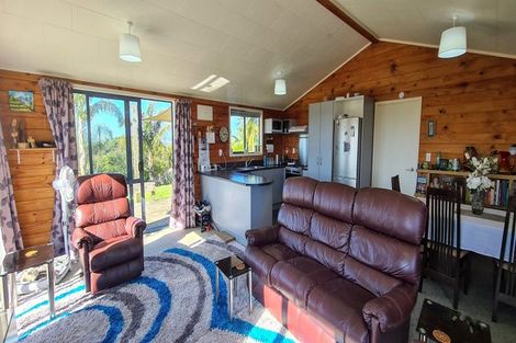 Photo of property in 133 Wearmouth Road, Paparoa, 0571