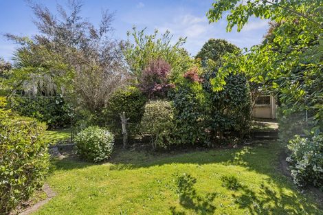 Photo of property in 35 Gray Avenue, Paraparaumu Beach, Paraparaumu, 5032