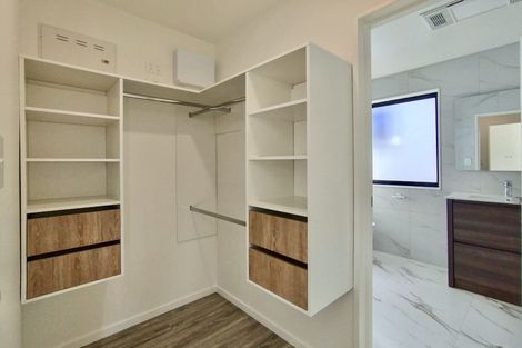 Photo of property in 11b Portadown Avenue, Pakuranga Heights, Auckland, 2010