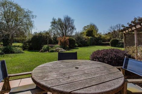 Photo of property in 11 Cedar Place, Amberley, 7410