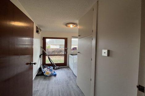 Photo of property in 1/2 Lodge Place, Ilam, Christchurch, 8041