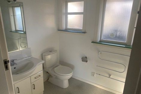 Photo of property in 18 Springbank Street, Bryndwr, Christchurch, 8053