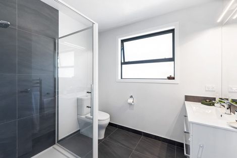 Photo of property in 6 Lambert Way, Paraparaumu, 5032