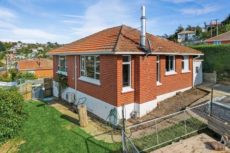 Photo of property in 38 Lindsay Road, Caversham, Dunedin, 9011
