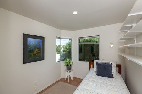 Photo of property in 32 Rosetta Road, Raumati South, Paraparaumu, 5032