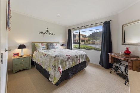 Photo of property in 3 Sapphire Grove, Birchville, Upper Hutt, 5018