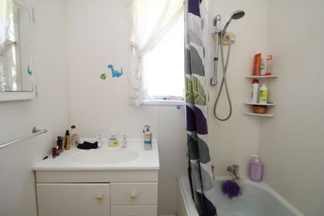 Photo of property in 90 Pandora Avenue, Sunnybrook, Rotorua, 3015