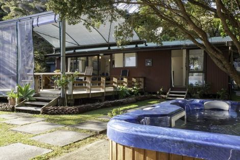 Photo of property in 75b Manawaora Road, Russell, 0272