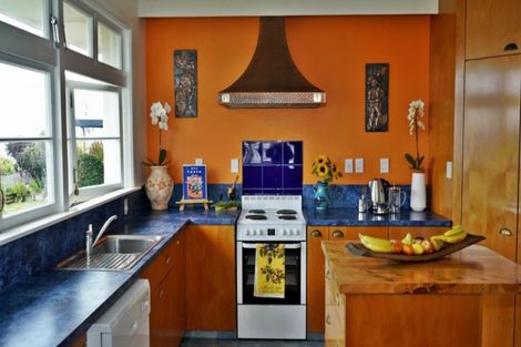 Photo of property in 14 Avon Street, South Hill, Oamaru, 9400