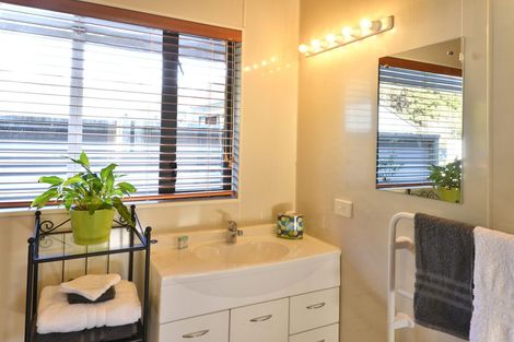 Photo of property in 135 Ballantyne Road, Poraiti, Napier, 4182