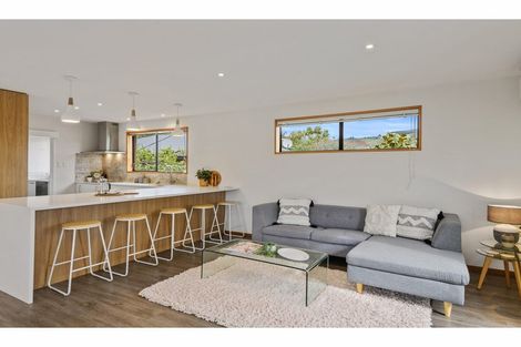 Photo of property in 105 Centaurus Road, Huntsbury, Christchurch, 8022