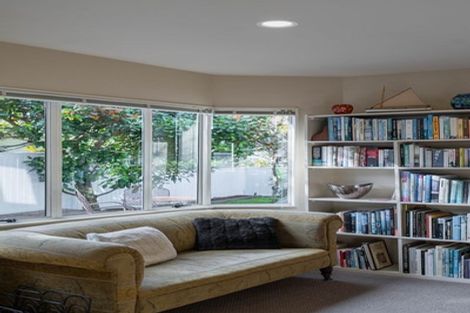 Photo of property in 3/19 Rodney Road, Northcote Point, Auckland, 0627