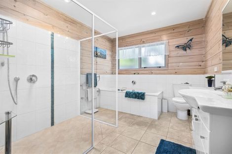 Photo of property in 145 Karewa Parade, Papamoa Beach, Papamoa, 3118