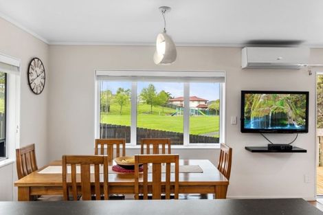 Photo of property in 28a Gallony Avenue, Massey, Auckland, 0614