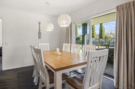 Photo of property in 3 Montgomery Crescent, Kinloch, Taupo, 3377