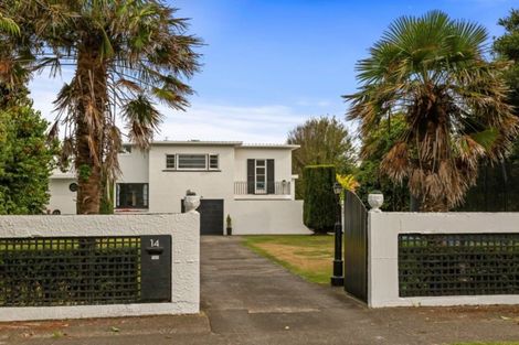 Photo of property in 14 Dives Avenue, Hawera, 4610