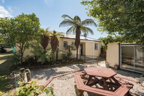 Photo of property in 102 Whitby Road, Wakefield, 7025