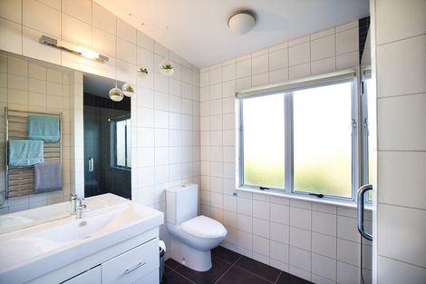 Photo of property in 4 Lincoln Street, Mangawhai Heads, Mangawhai, 0505