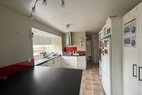 Photo of property in 6 Whitby Street, Burnside, Christchurch, 8053