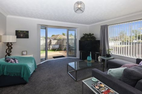 Photo of property in 1/106 Burwood Road, Burwood, Christchurch, 8083