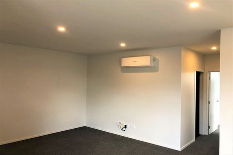 Photo of property in 2/4 Heath Street, Saint Andrews, Hamilton, 3200