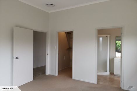 Photo of property in 6 Jelas Road, Red Beach, 0932