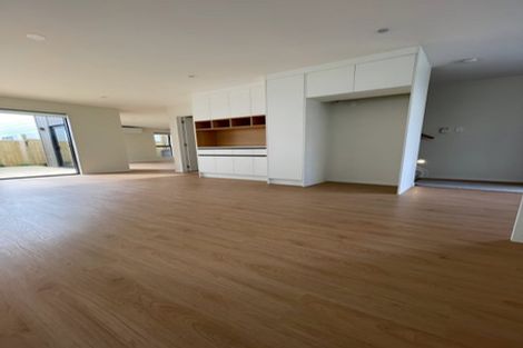 Photo of property in 14c Fortyfoot Lane, Sunnyhills, Auckland, 2010