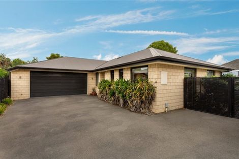 Photo of property in 4 Bard Street, Somerfield, Christchurch, 8024