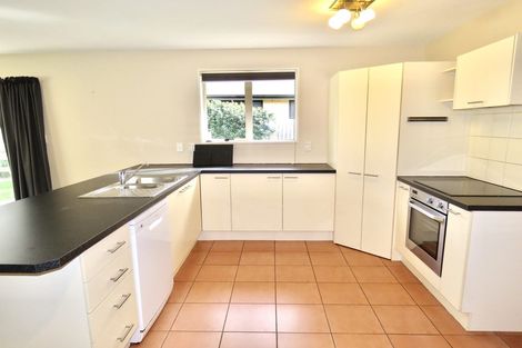 Photo of property in 39 Chesterfield Mews, Russley, Christchurch, 8042