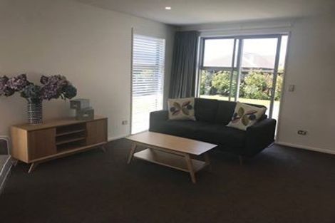 Photo of property in 14 Shillingford Boulevard, Rolleston, 7615