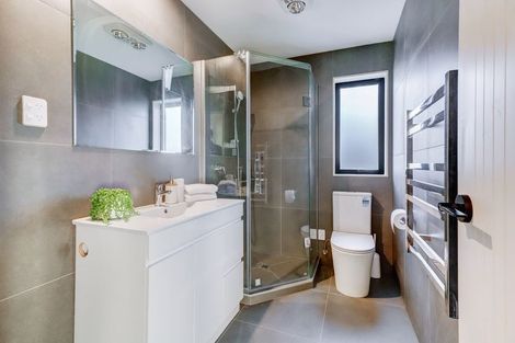 Photo of property in 34d Nikau Street, New Lynn, Auckland, 0600